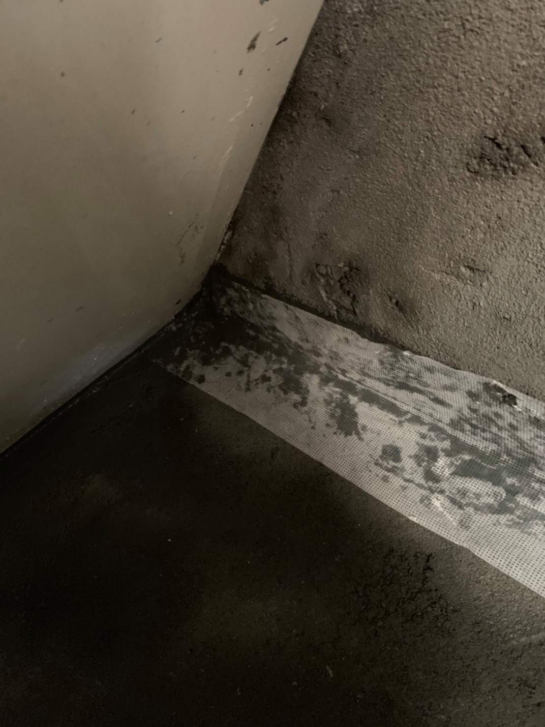 台南民權路浴室施作樹脂彈性水泥