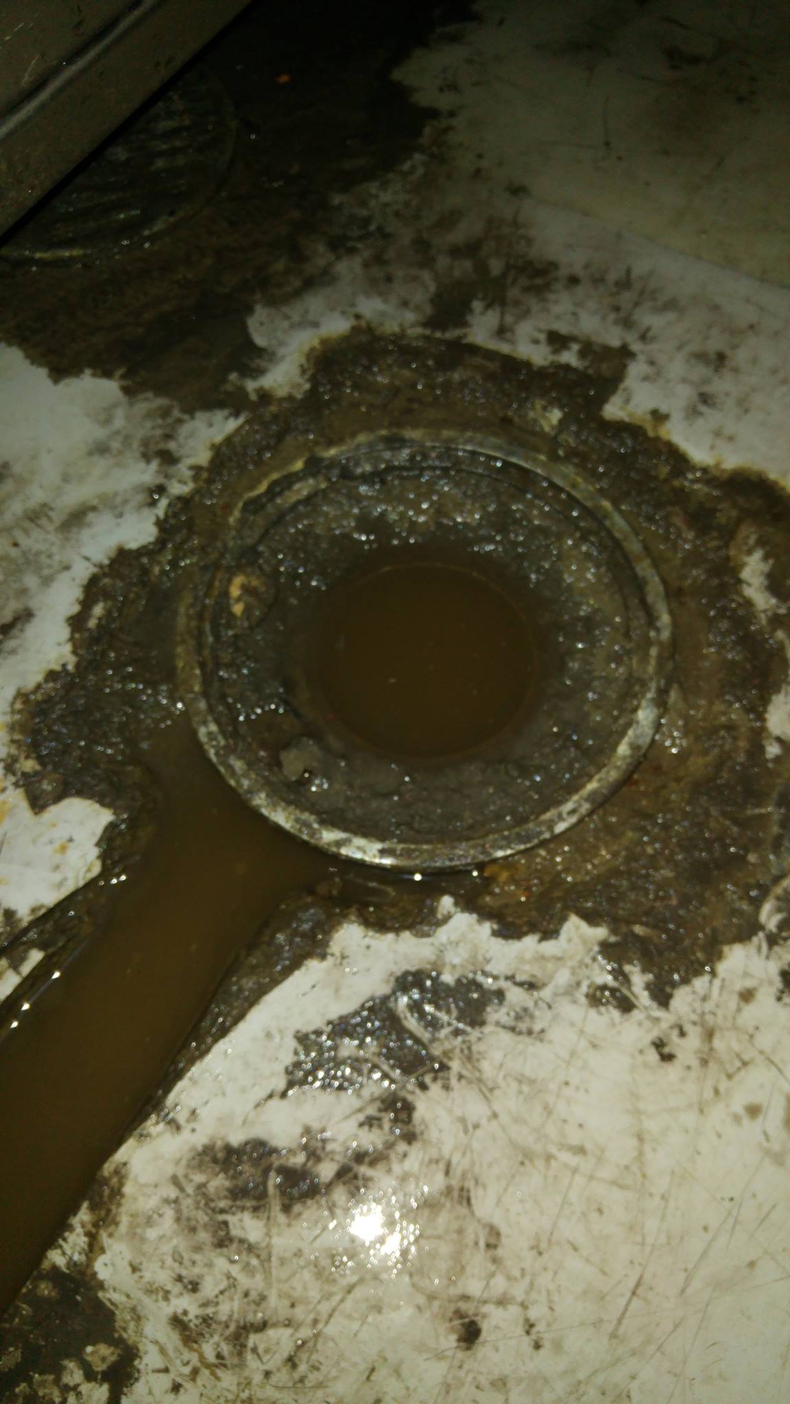 高雄大東捷運站施做超高壓水刀通管