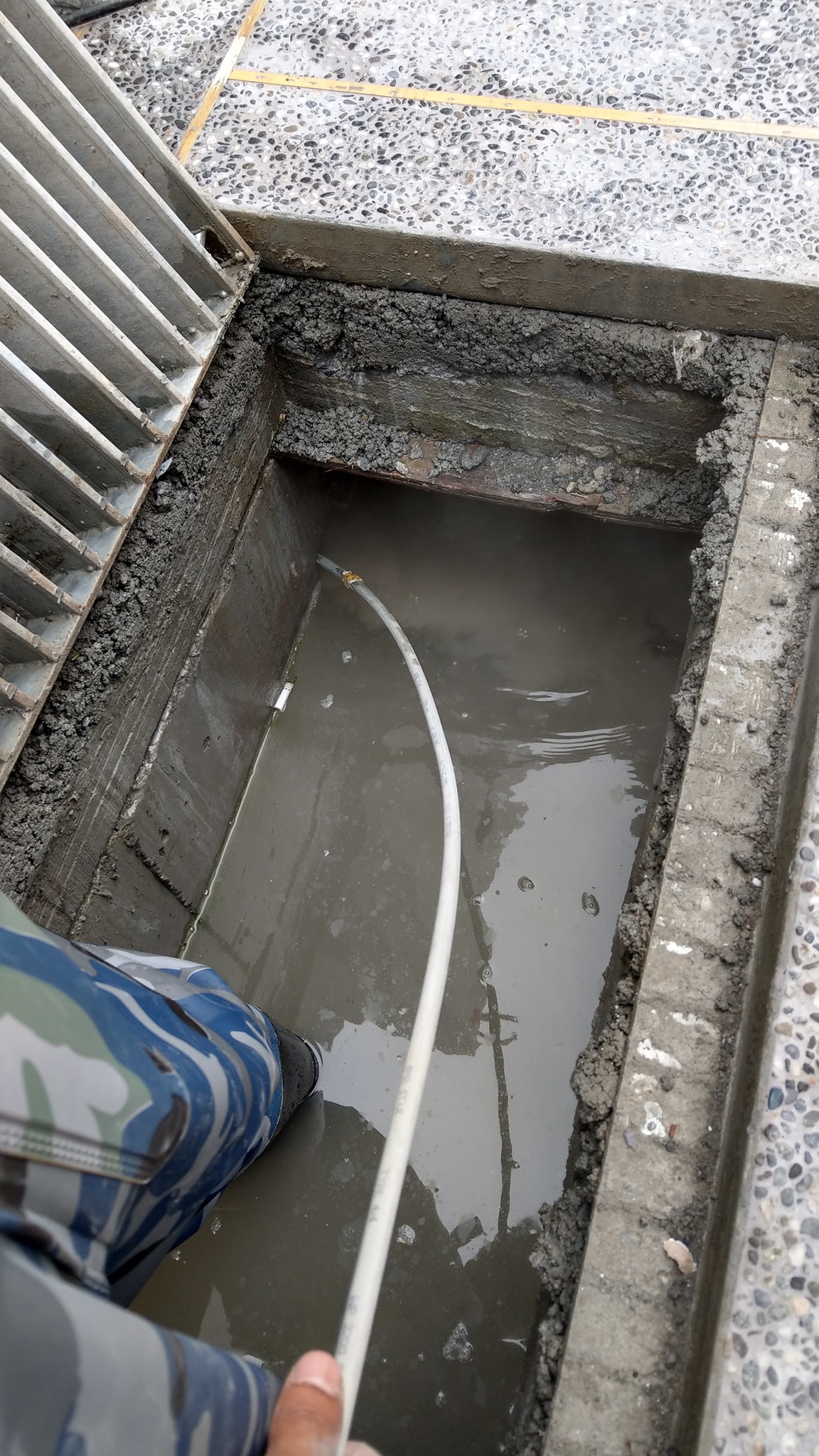 台南大灣超高壓水刀通管12000psi實作