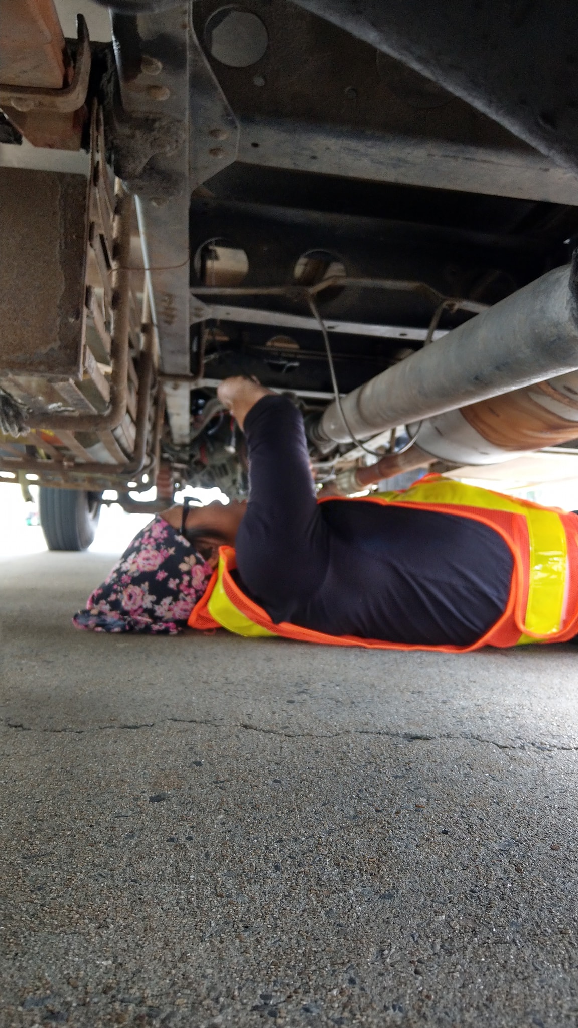 台南科學園區超高壓水刀除漆