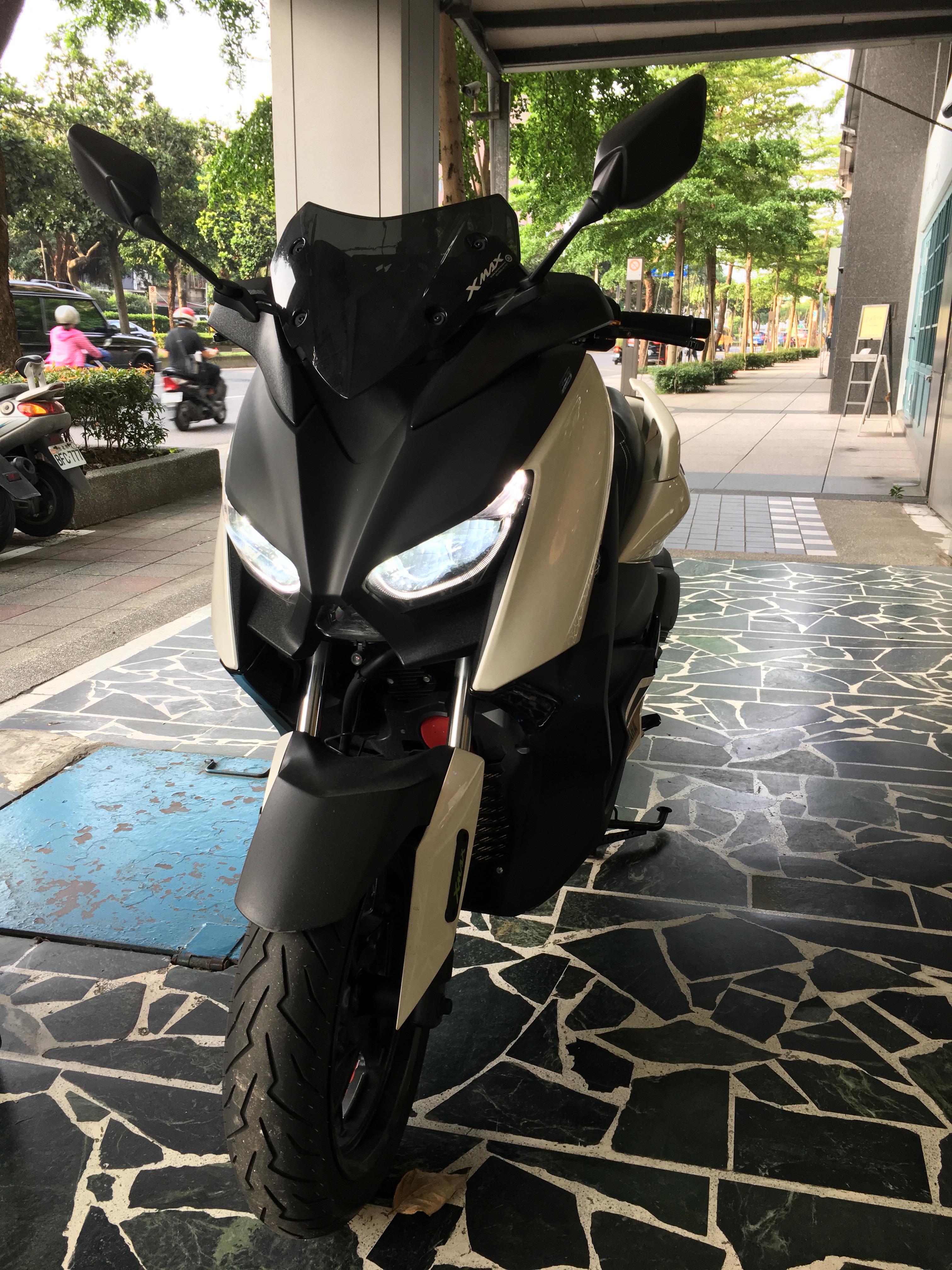 台北市機車借款成功案例-千益當舖-提供台北公營當舖,南港當舖,松山當舖,台北機車借款,南港機車借款,松山機車借款,信義機車借款,五分埔機車借款,後山埤捷運附近機車借款,忠孝東路機車借款,汐止,內湖,基隆附近如有機車借款需求!台北利息低機車借款推薦千益當舖,歡迎來電