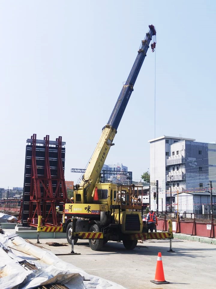 阿咪吊車-營造工程承攬