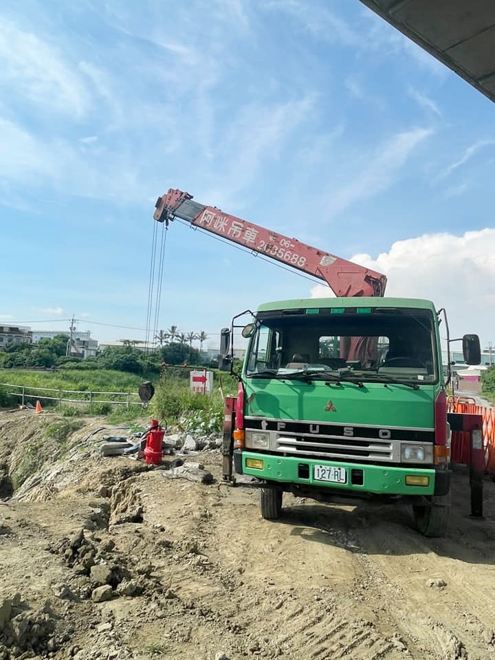 阿咪吊車-永安橋工地作業