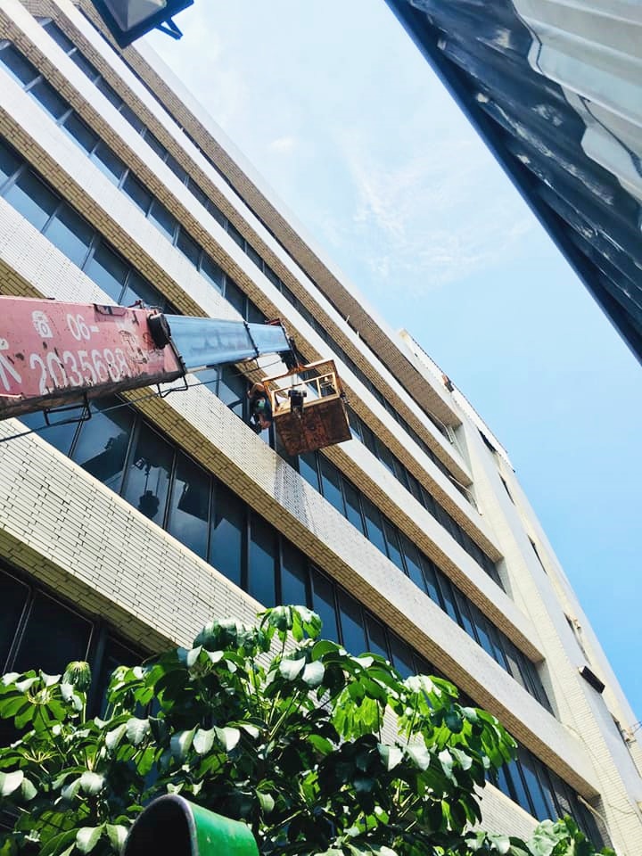 阿咪吊車-吊籃作業