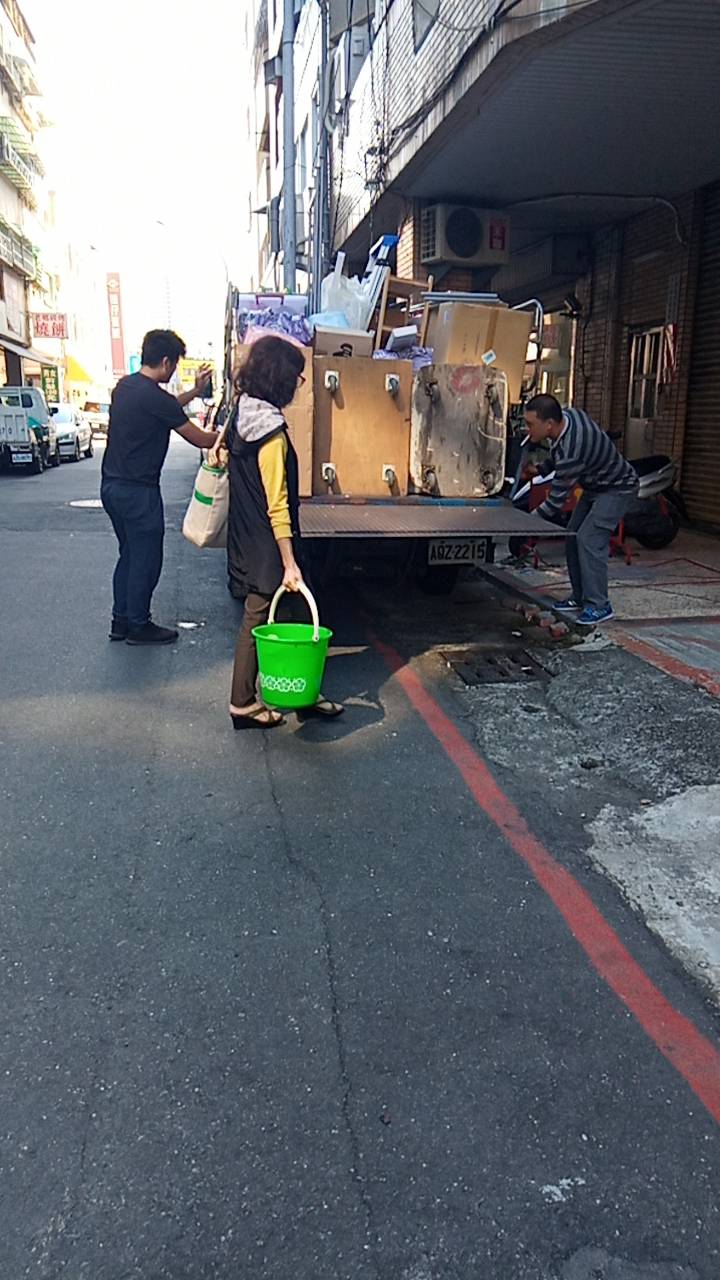 輕鬆高雄搬家公司