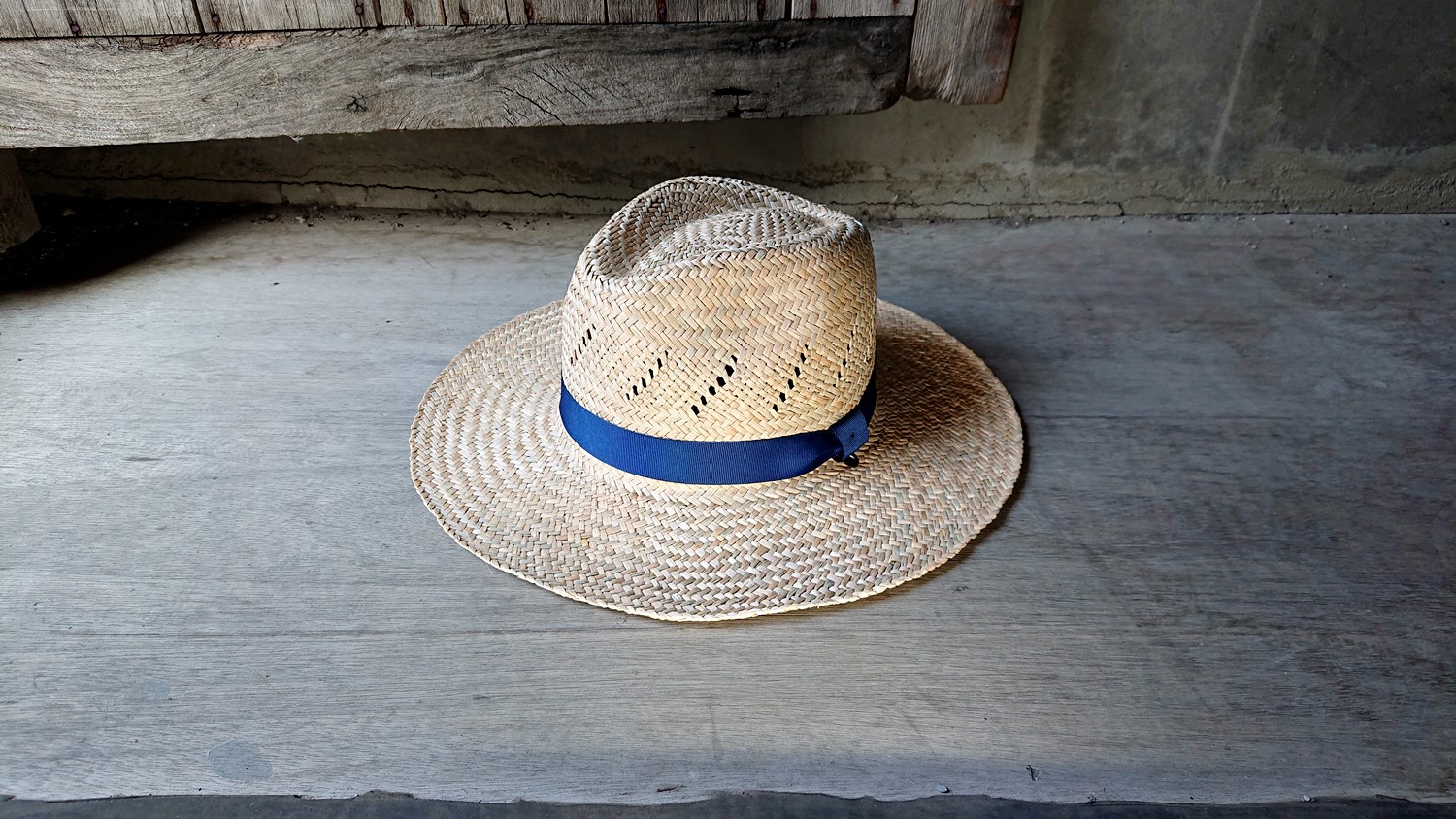 3吋寬帽延帥氣帽-素藍