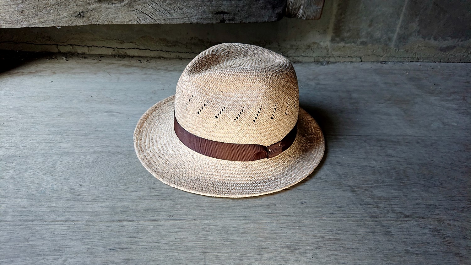 經典紳士帽-素咖