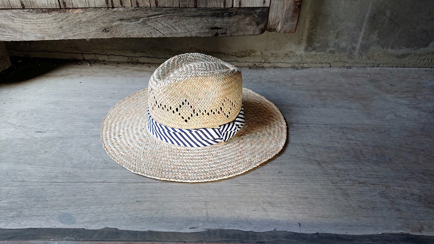 3吋寬帽延帥氣帽-藍白條