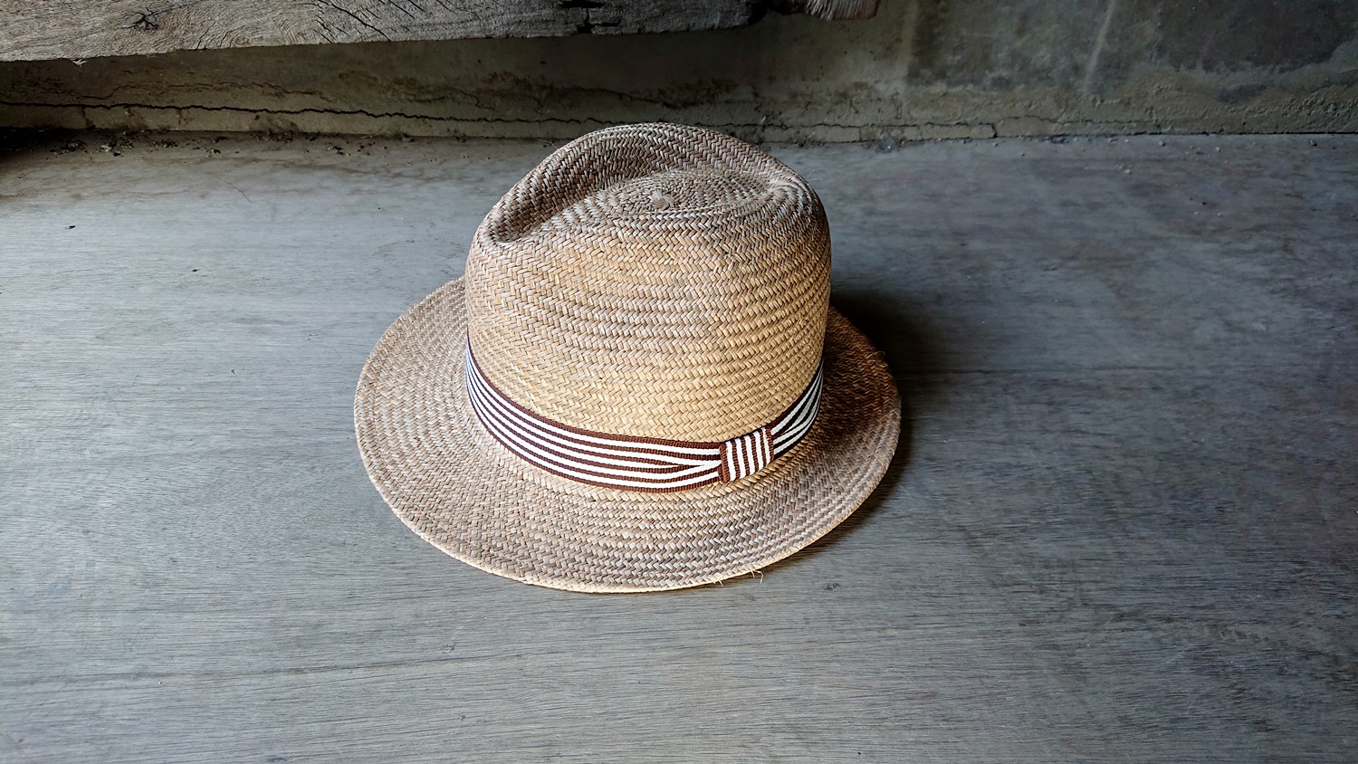 經典紳士帽-咖條