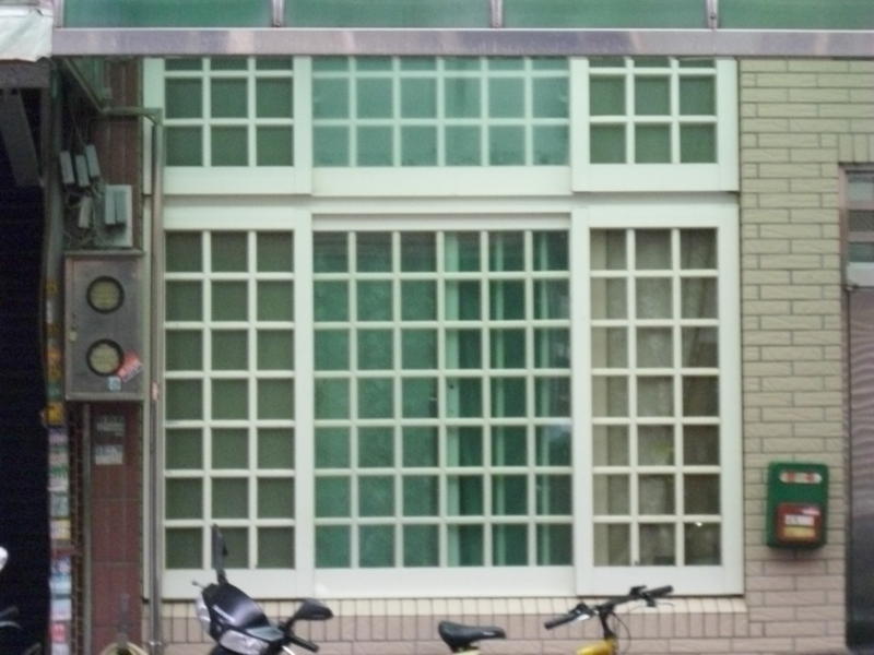 各式金屬類門窗