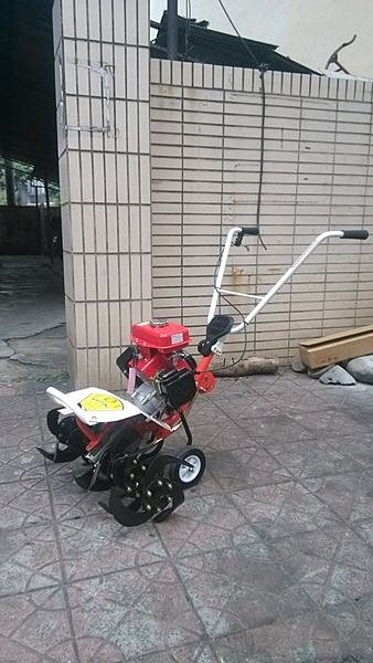 全新U-MO小型引擎折疊式中耕機/鬆土機/耕耘機/中耕/培土/開溝-----台灣製造*