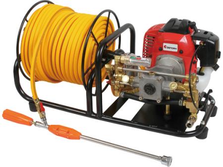 U-MO日本進口小松引擎式定置式噴霧機/消毒/噴藥/送水/消滅登革熱均可(附50米高壓管及架)(免運費)(台南展示門市)