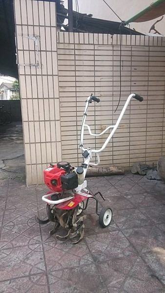全新U-MO三菱小型引擎折疊式中耕機/鬆土機/耕耘機/中耕/培土/開溝-----實品展售