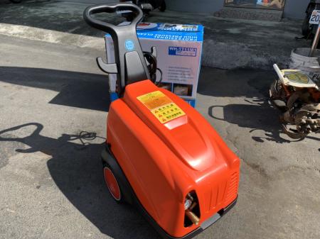 U-MO高壓清洗機(洗車機)5HP汽車美容和畜牧業,餐飲業打掃好幫手免運費**實品展示歡迎議價