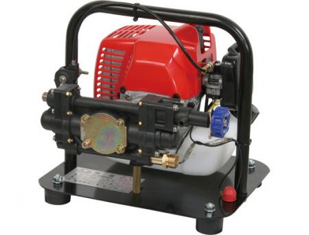 U-MO全新台灣引擎式手提型噴霧機/消毒/噴藥/送水/消滅登革熱均可(免運費)