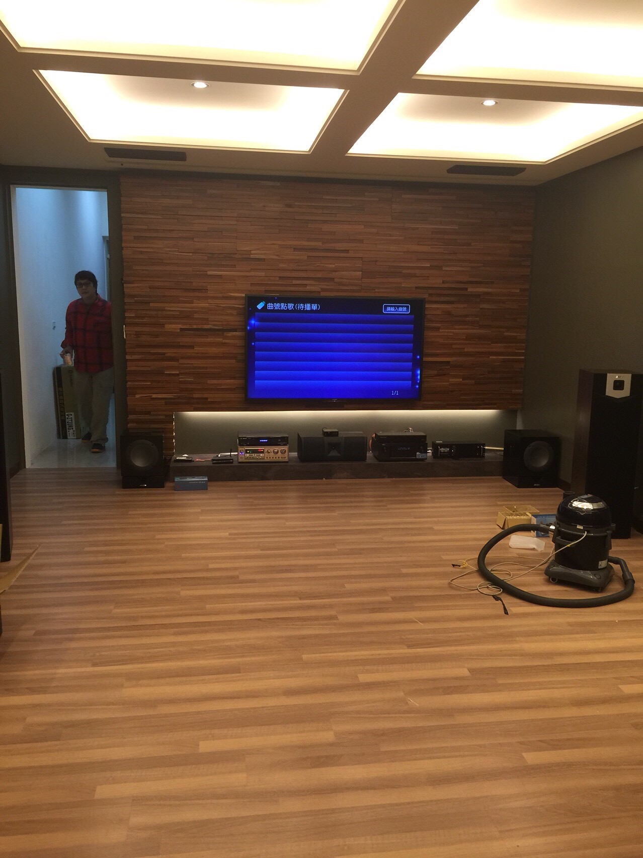 桃園、新竹區卡拉OK音響到府服務、維修、調音！