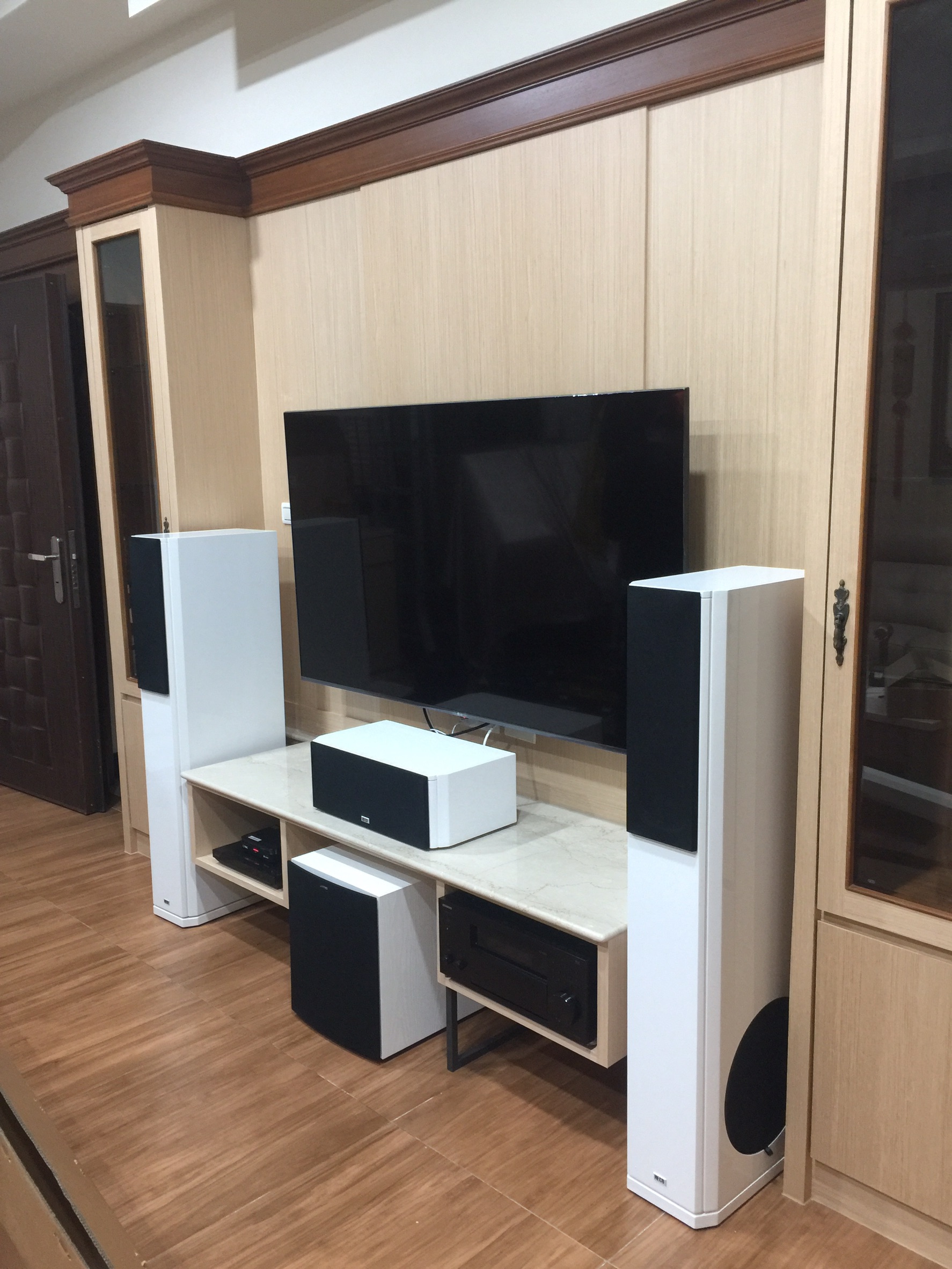 Netflix家庭劇院安裝案例