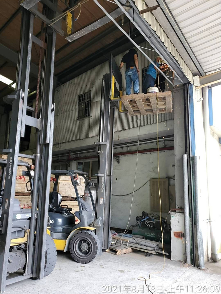 新屋鐵捲門維修