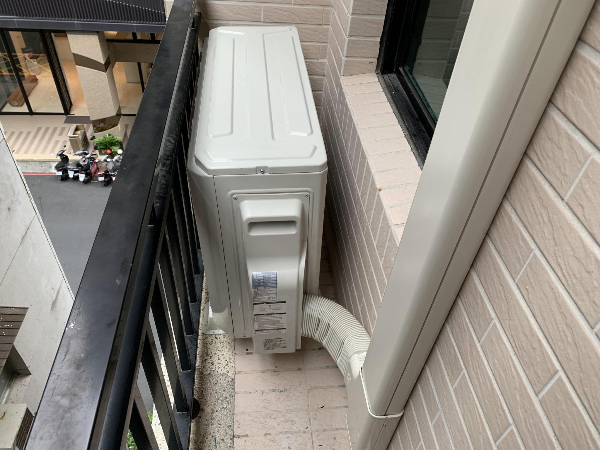 和宜漂亮A54F美的冷氣搭配裝潢場施工_210720_7