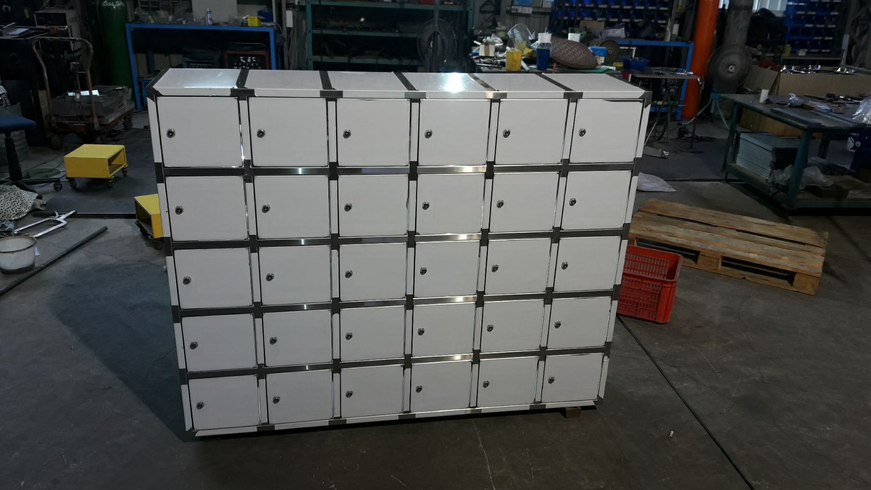 304不鏽鋼（藥物傳遞箱）