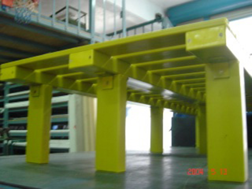 塑膠棧板-腳踏架8