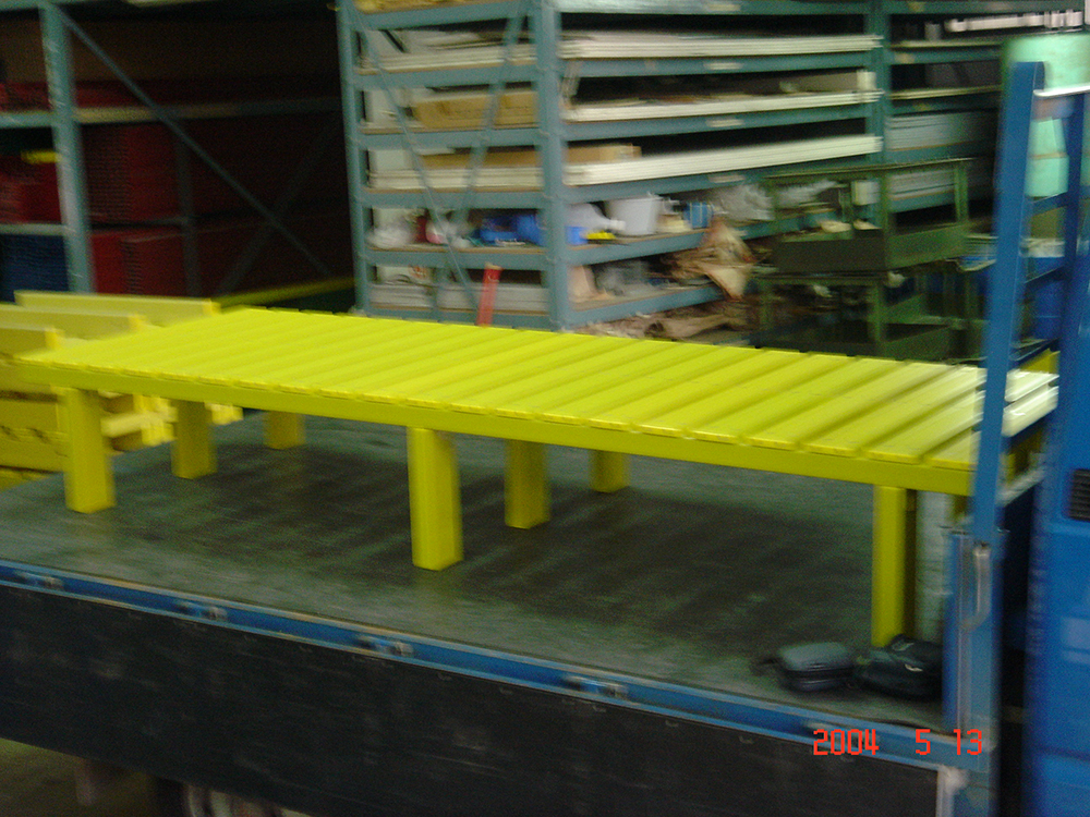 塑膠棧板-腳踏架4