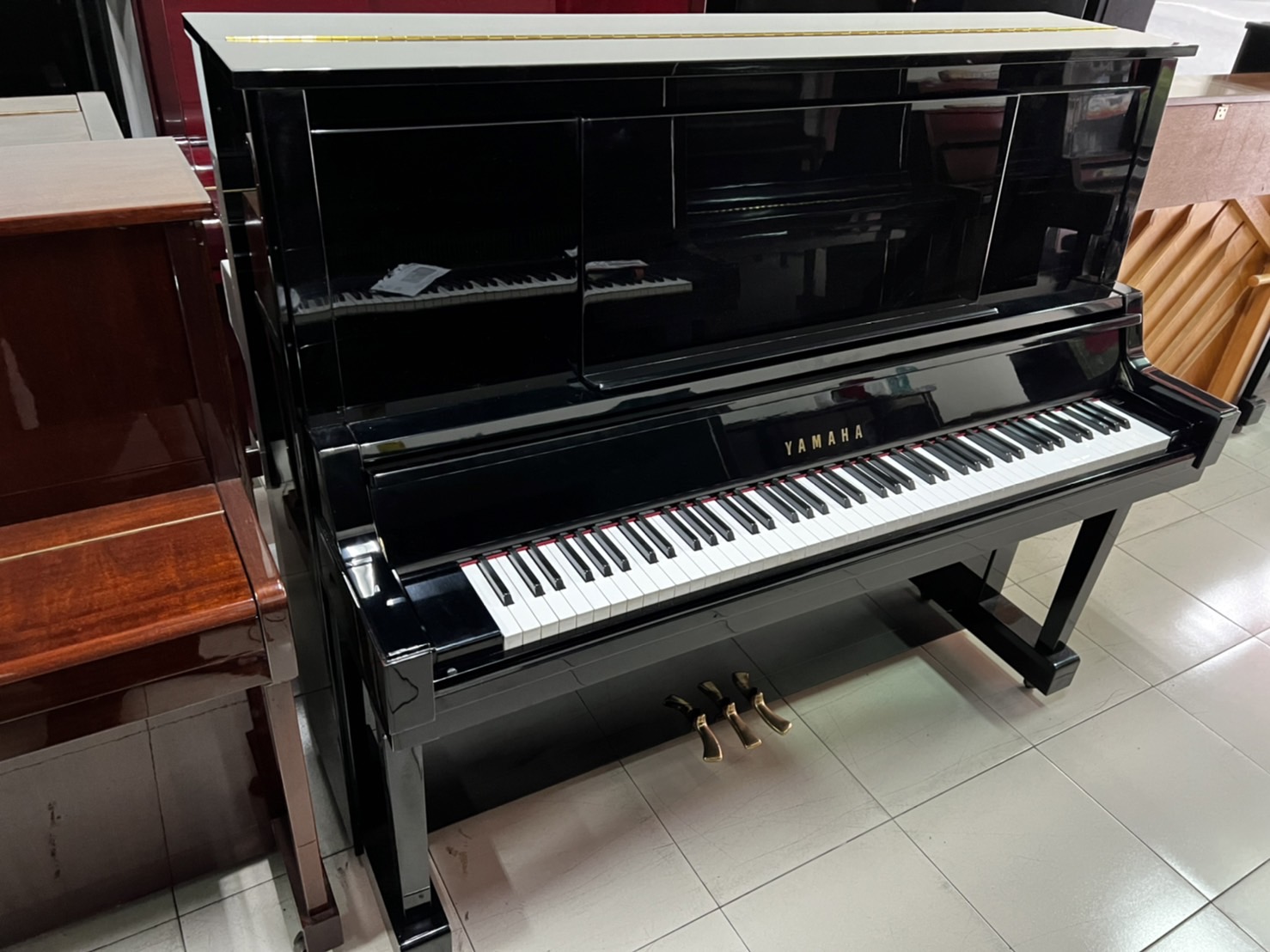 YAMAHA鋼琴