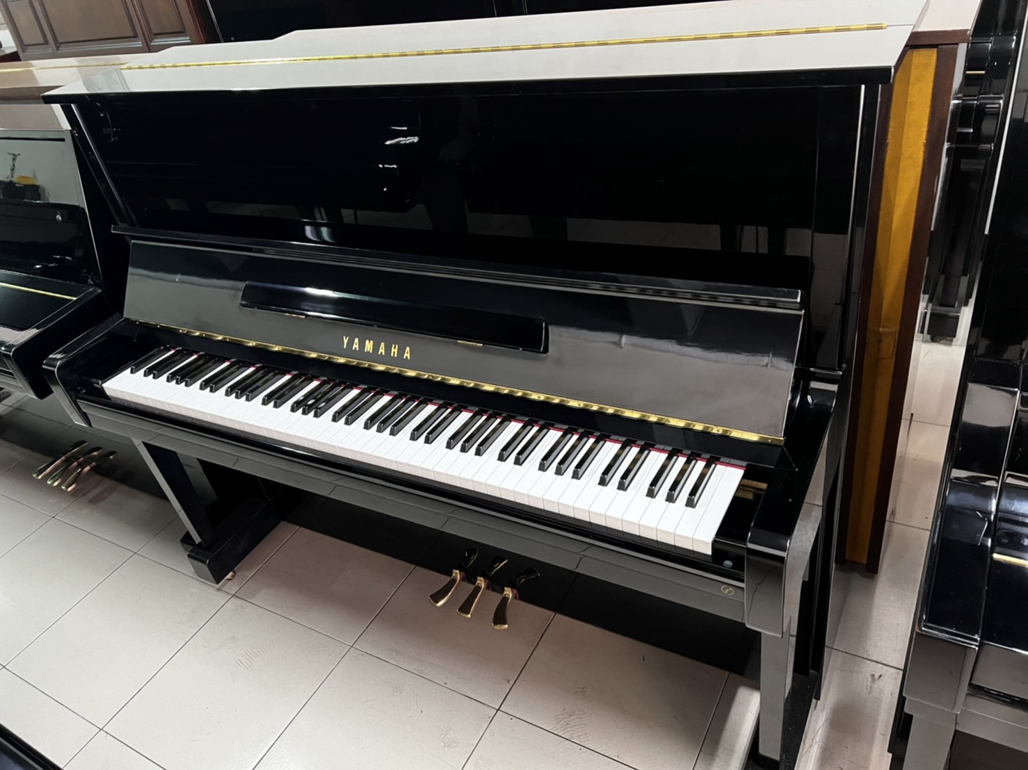 YAMAHA鋼琴