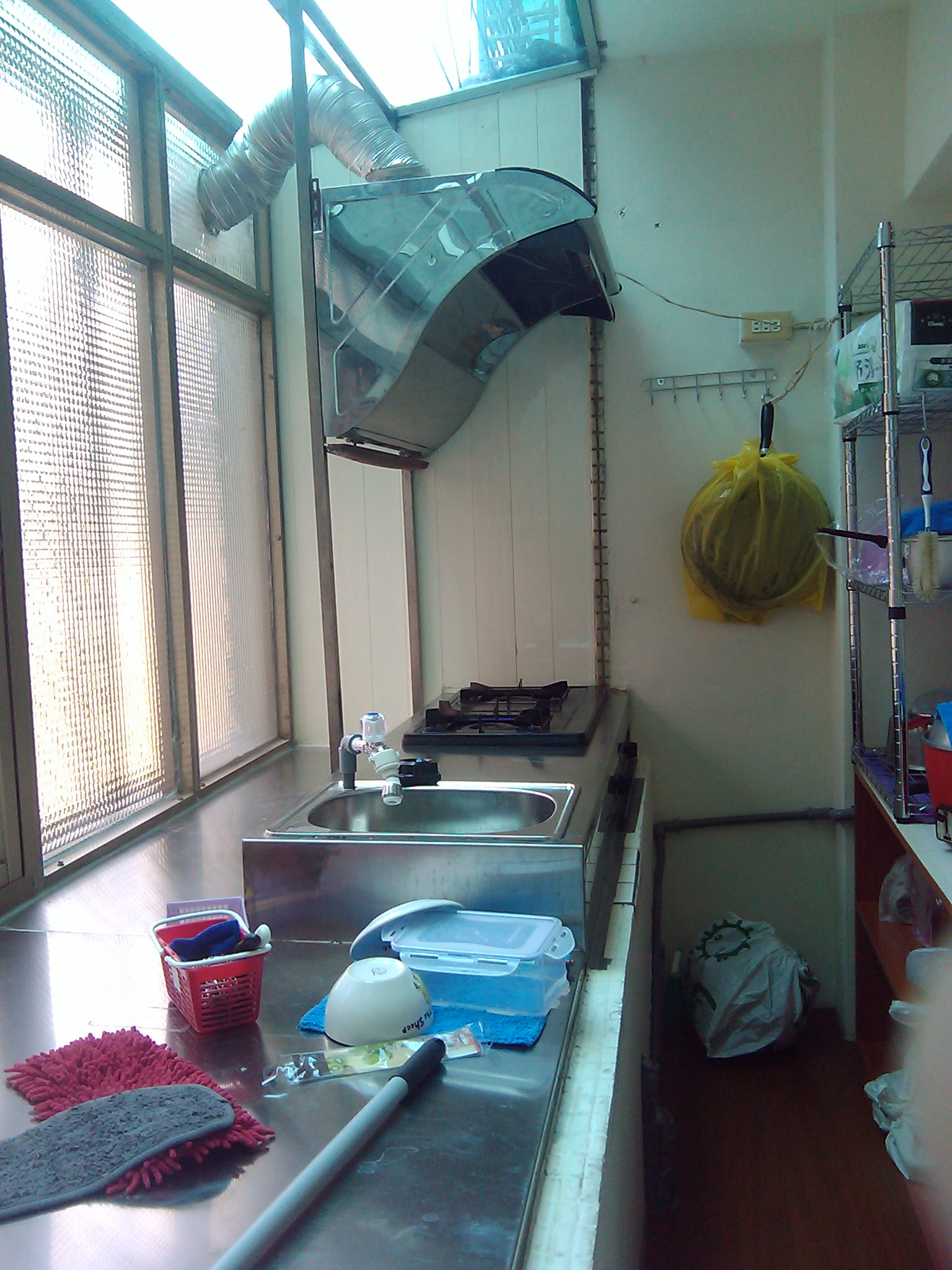 陽台增建為廚房