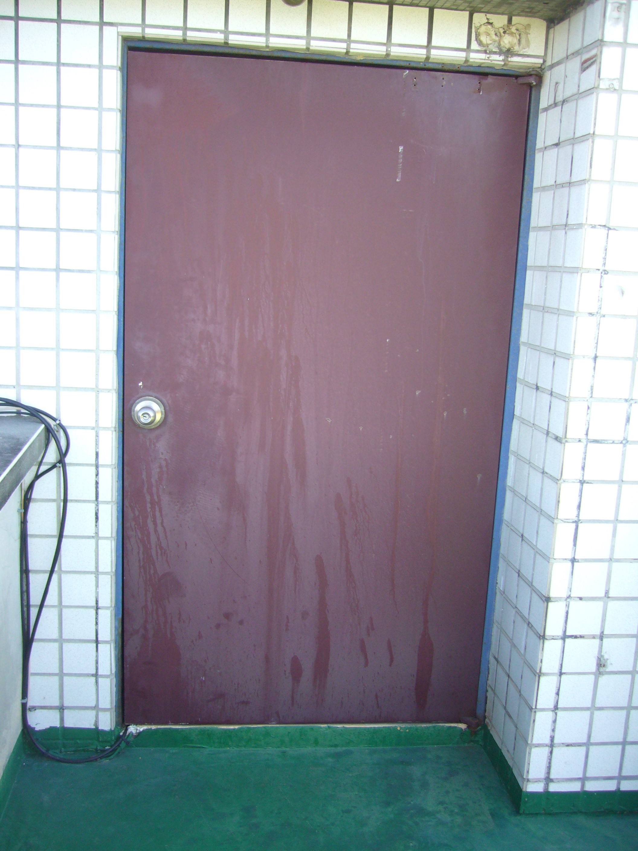 免動用土水更換大門