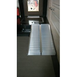 左右折疊式斜坡板