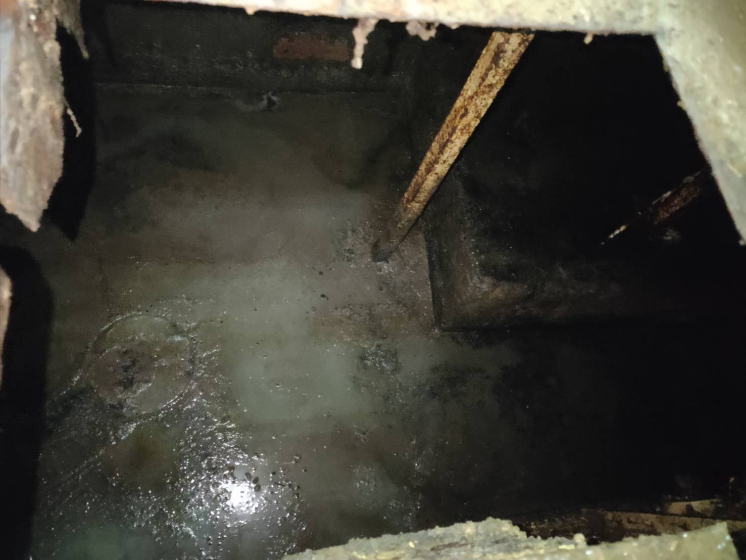 公司抽飼料污水&nbsp;