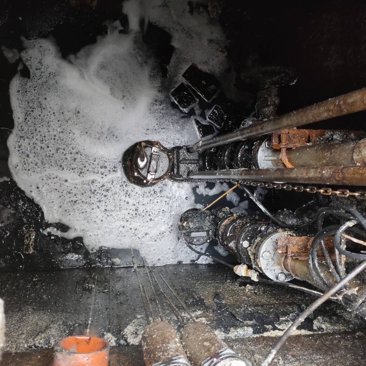 高壓水刀疏通清洗油管