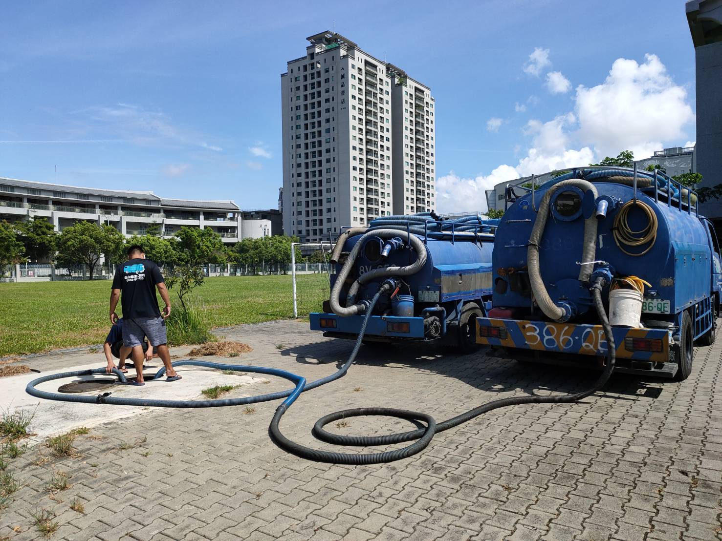 學校抽化糞池&nbsp;