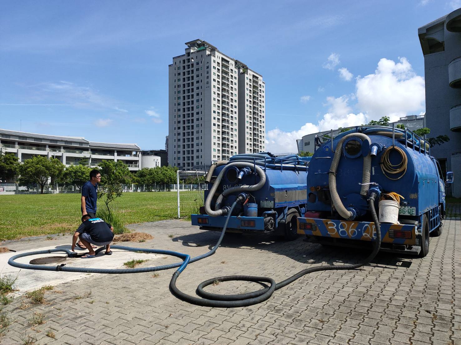 學校抽化糞池&nbsp;