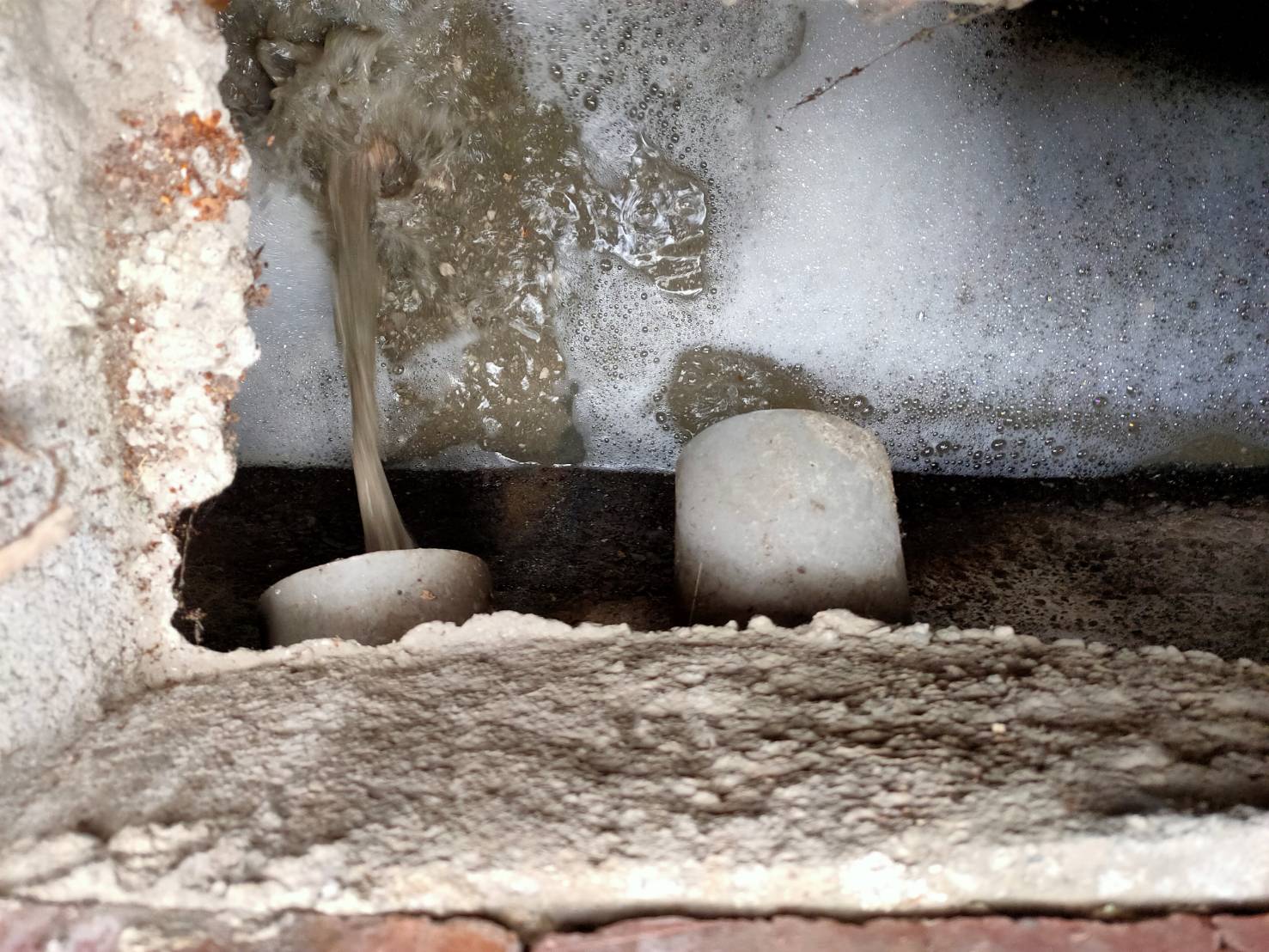 疏通水管堵塞&nbsp;