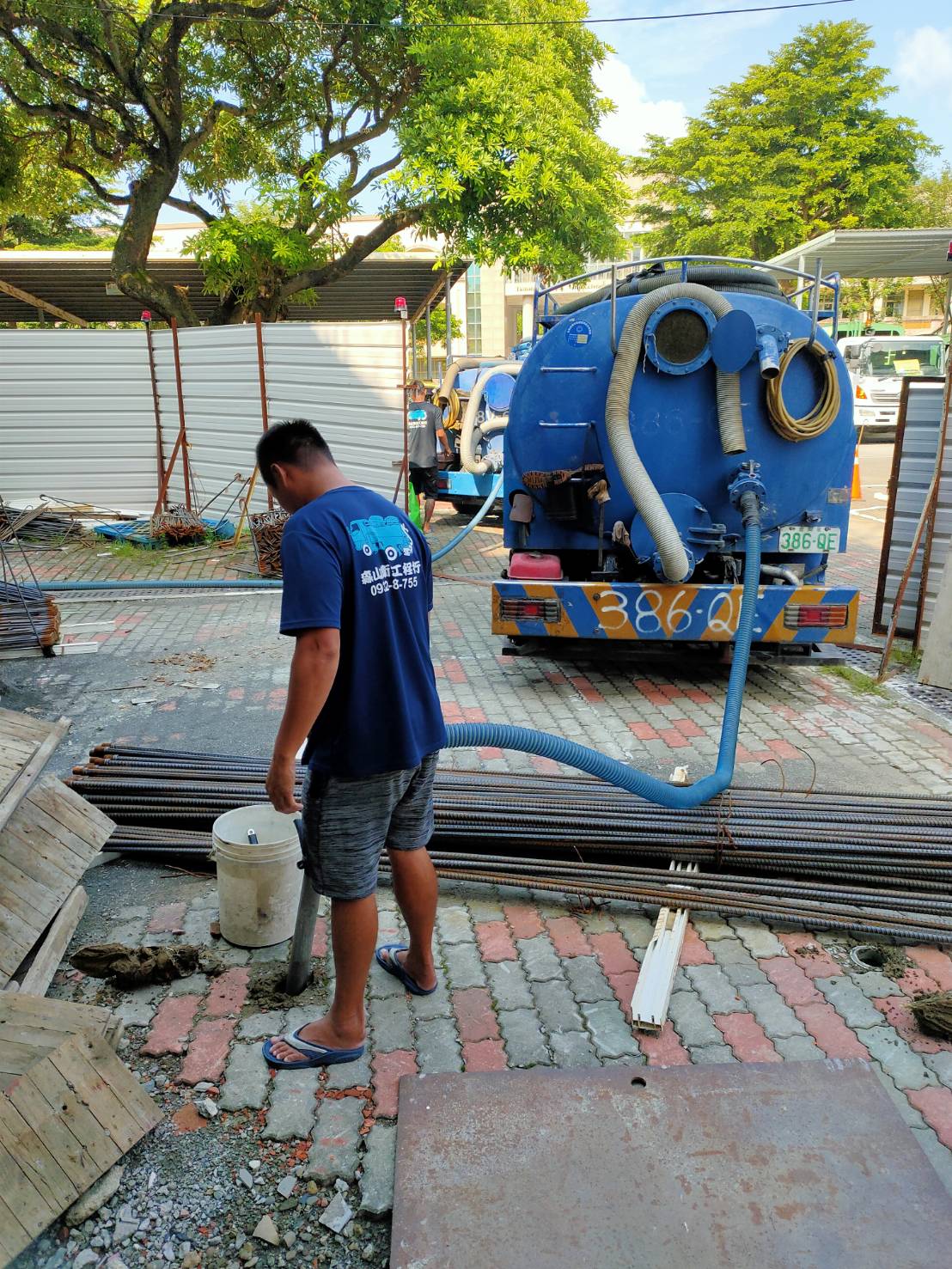 區公所抽化糞池&nbsp;