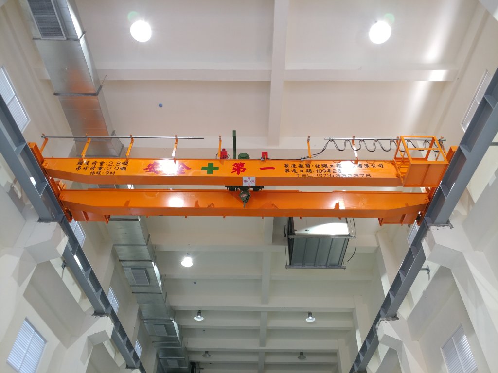 交通部鐵道局東部施工處2.8噸架空式吊車