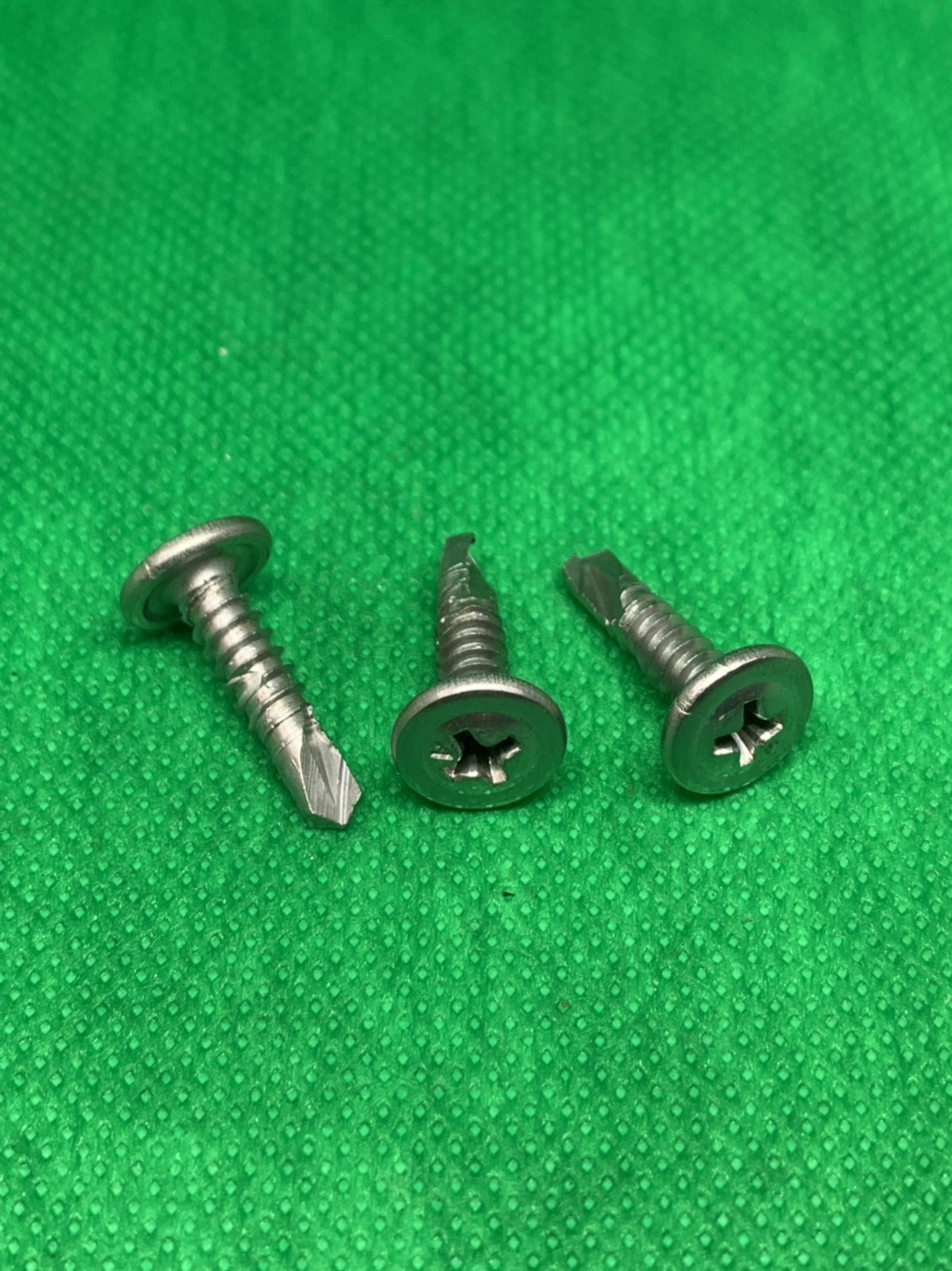 大扁華司頭自攻螺絲