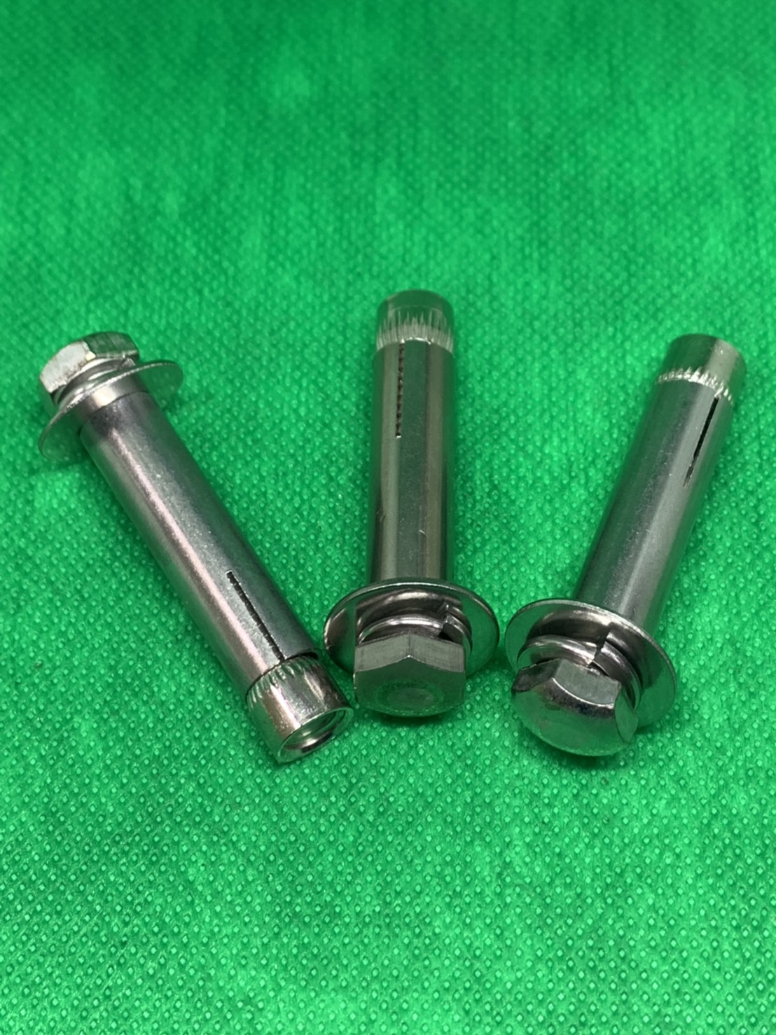 平頭式膨脹螺絲