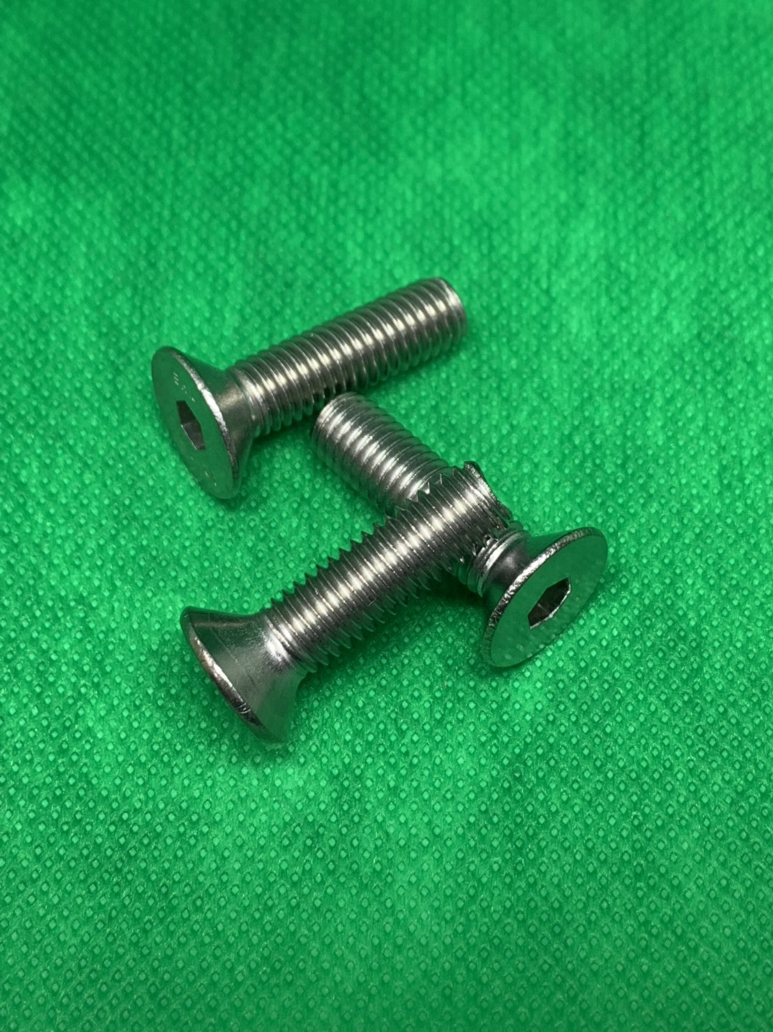 皿頭內六角螺絲