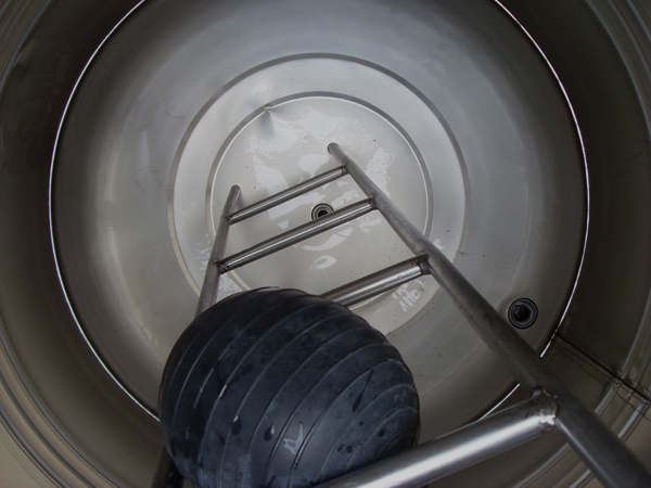 水塔蓄水池清潔