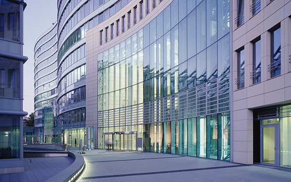 大樓保養駐點定期清潔維護