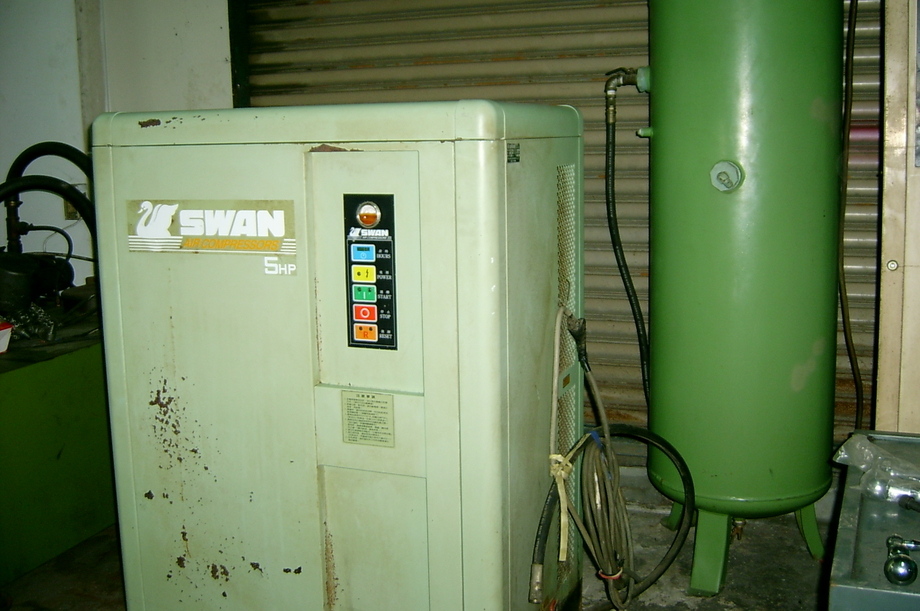 天鵝牌五馬力空壓機