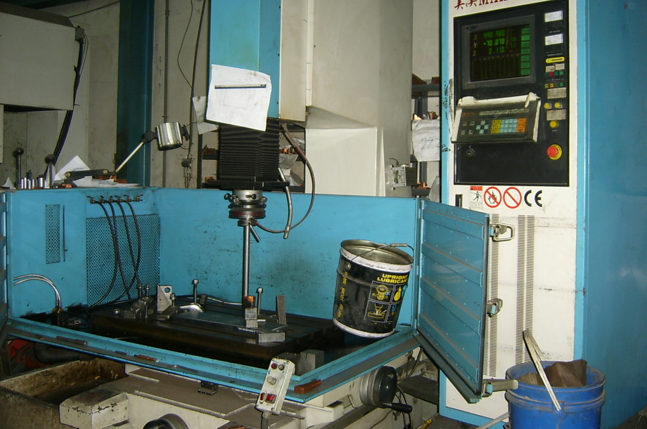 美溪500X600ZNC放電機