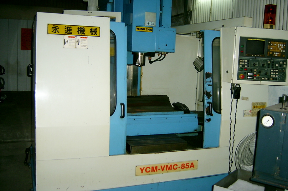 YCM-85A永進铣床FAUMC-0MC控制器-1