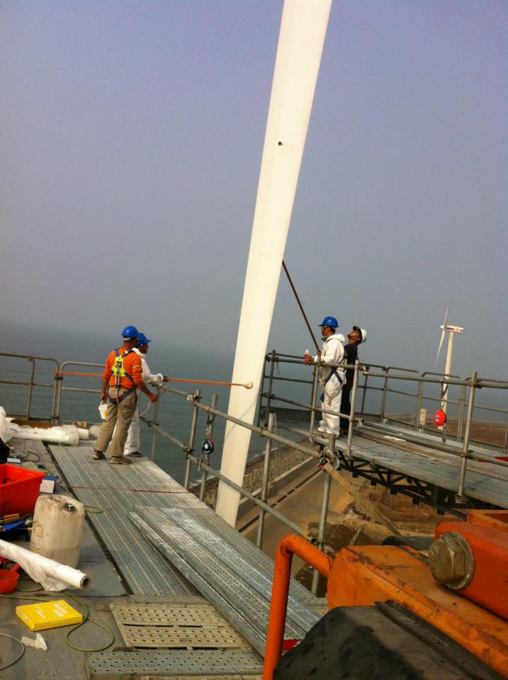 150543_293419654093473_109008969_n