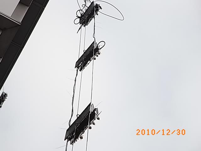 407682_176205745814865_1338158981_n