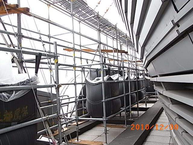 396069_176205805814859_882501749_n