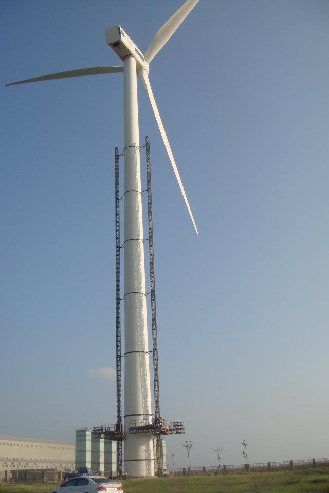 420837_185607801541326_213688149_n